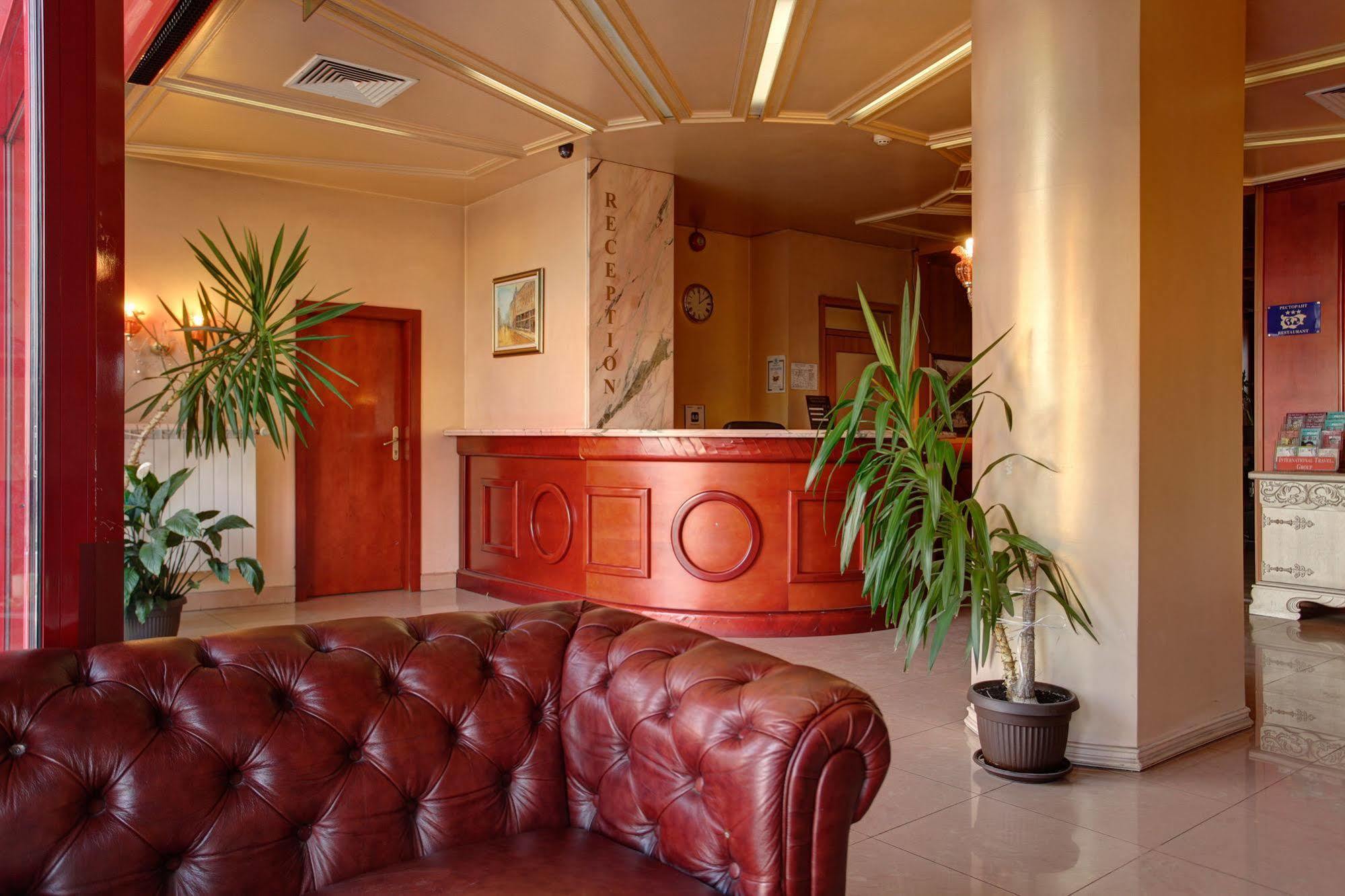 Central Plaza Hotel Sofie Exteriér fotografie
